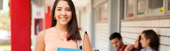 ¡Abrimos nueva convocatoria de becas de posgrado!